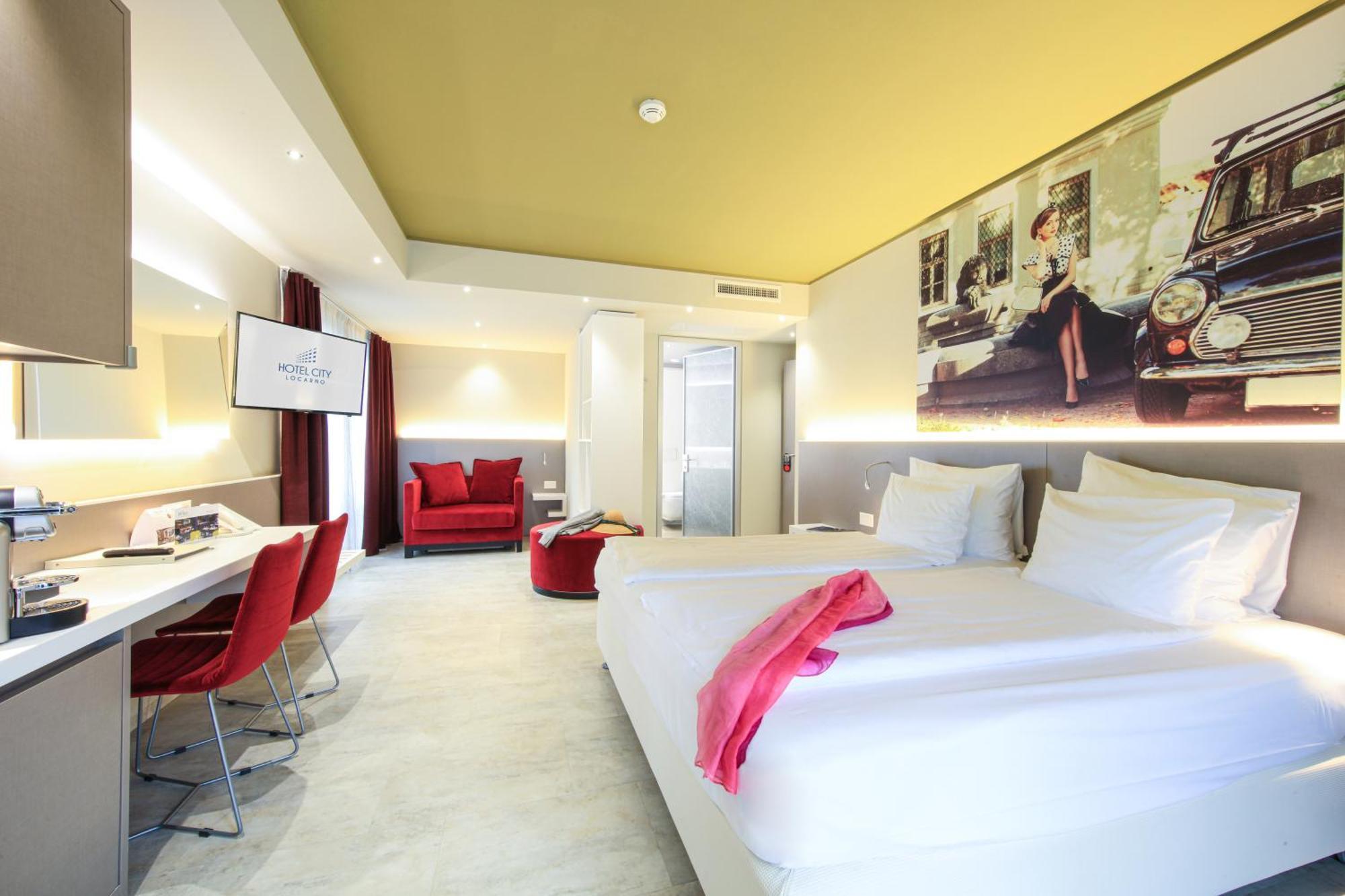 Hotel City Locarno Bagian luar foto