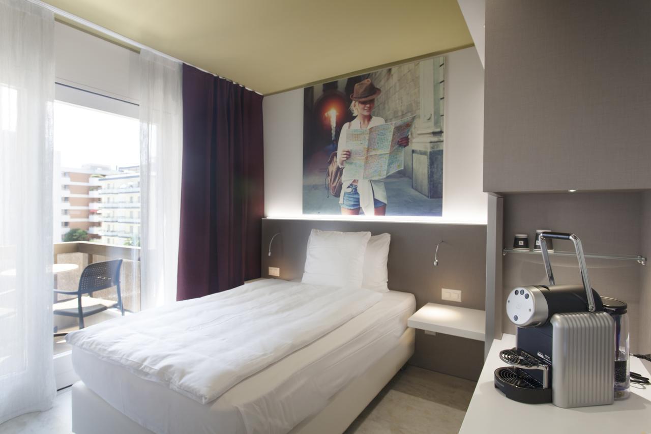 Hotel City Locarno Bagian luar foto