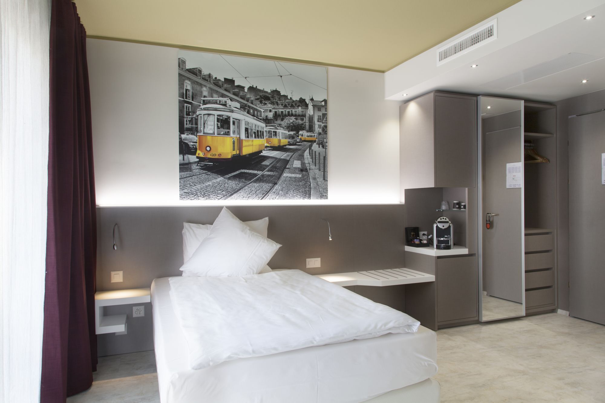 Hotel City Locarno Bagian luar foto
